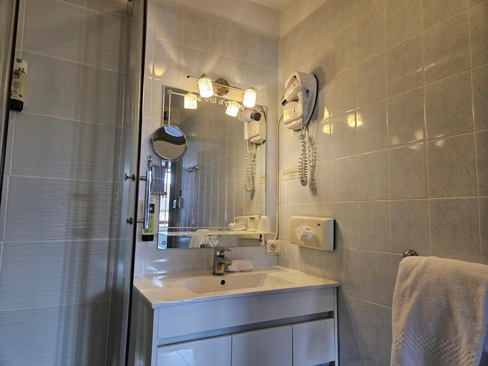 Le Val D'amby 3* Hieres-Sur-Amby